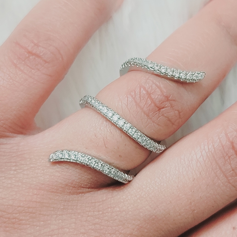 Silver Geometric Diamond Ring - image 1